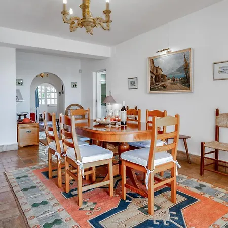 Coolhouses Algarve Luz, 3 Bed Townhouse, & Superb View, Casa Salute Luz