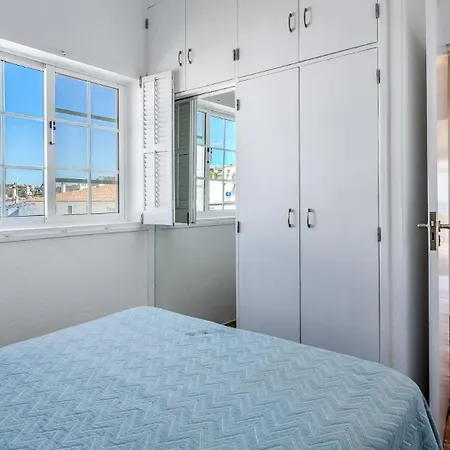 Coolhouses Algarve Luz, 3 Bed Townhouse, & Superb View, Casa Salute Luz