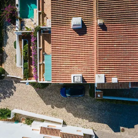 別荘 Coolhouses Algarve Luz, 3 Bed Townhouse, & Superb View, Casa Salute *