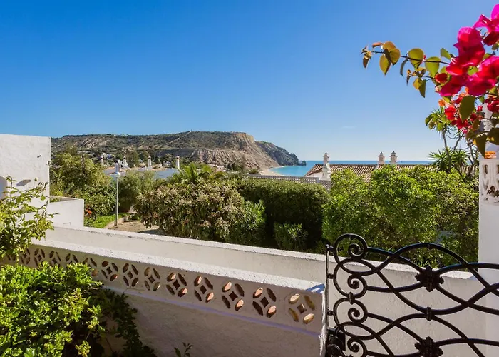 Coolhouses Algarve Luz, 3 Bed Townhouse, & Superb View, Casa Salute Casa vacanze Luz