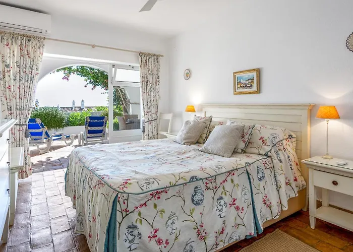 Coolhouses Algarve Luz, 3 Bed Townhouse, & Superb View, Casa Salute Casa vacanze Luz