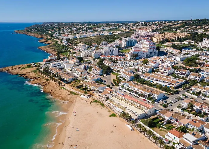 Casa vacanze Coolhouses Algarve Luz, 3 Bed Townhouse, & Superb View, Casa Salute