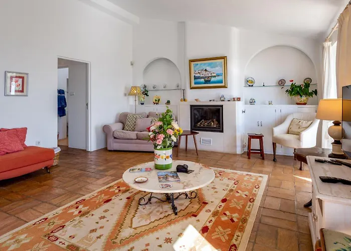 Coolhouses Algarve Luz, 3 Bed Townhouse, & Superb View, Casa Salute * Luz