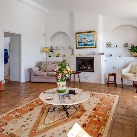Coolhouses Algarve Luz, 3 Bed Townhouse, & Superb View, Casa Salute * Luz